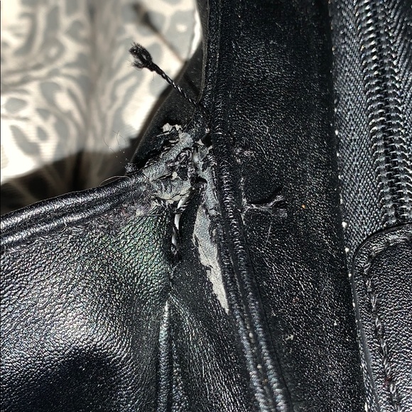 Guess - Picture 7 of 8